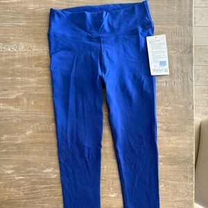 Vibrant Blue Lululemon Reveal tight 26” size 10 NWT